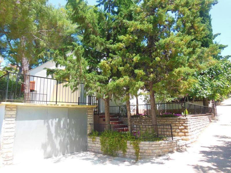 Holiday Home Oleander 자보리치 외부 사진