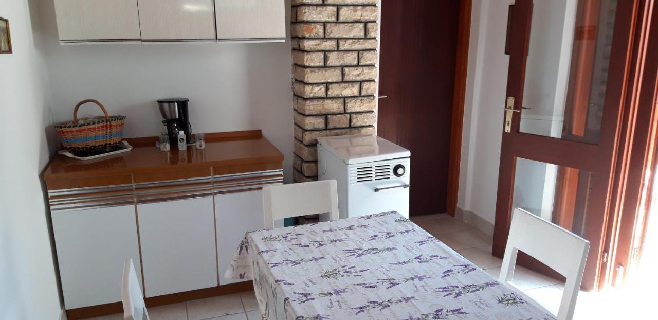 Holiday Home Oleander 자보리치 외부 사진